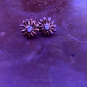 flower pearl earrings